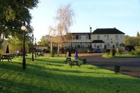 The Lenchford 3* Shrawley
