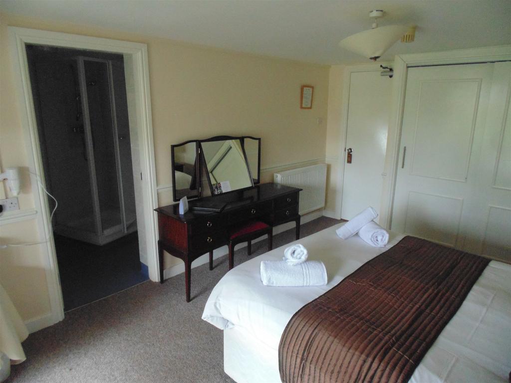 The Lenchford Hotel